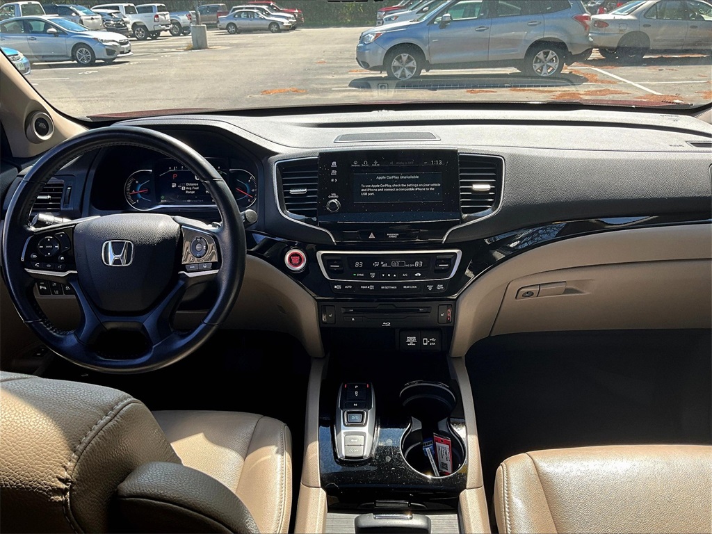 2021 Honda Pilot Touring - Photo 19