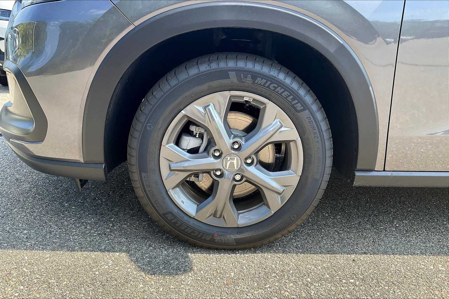 2026 Honda HR-V LX - Photo 8