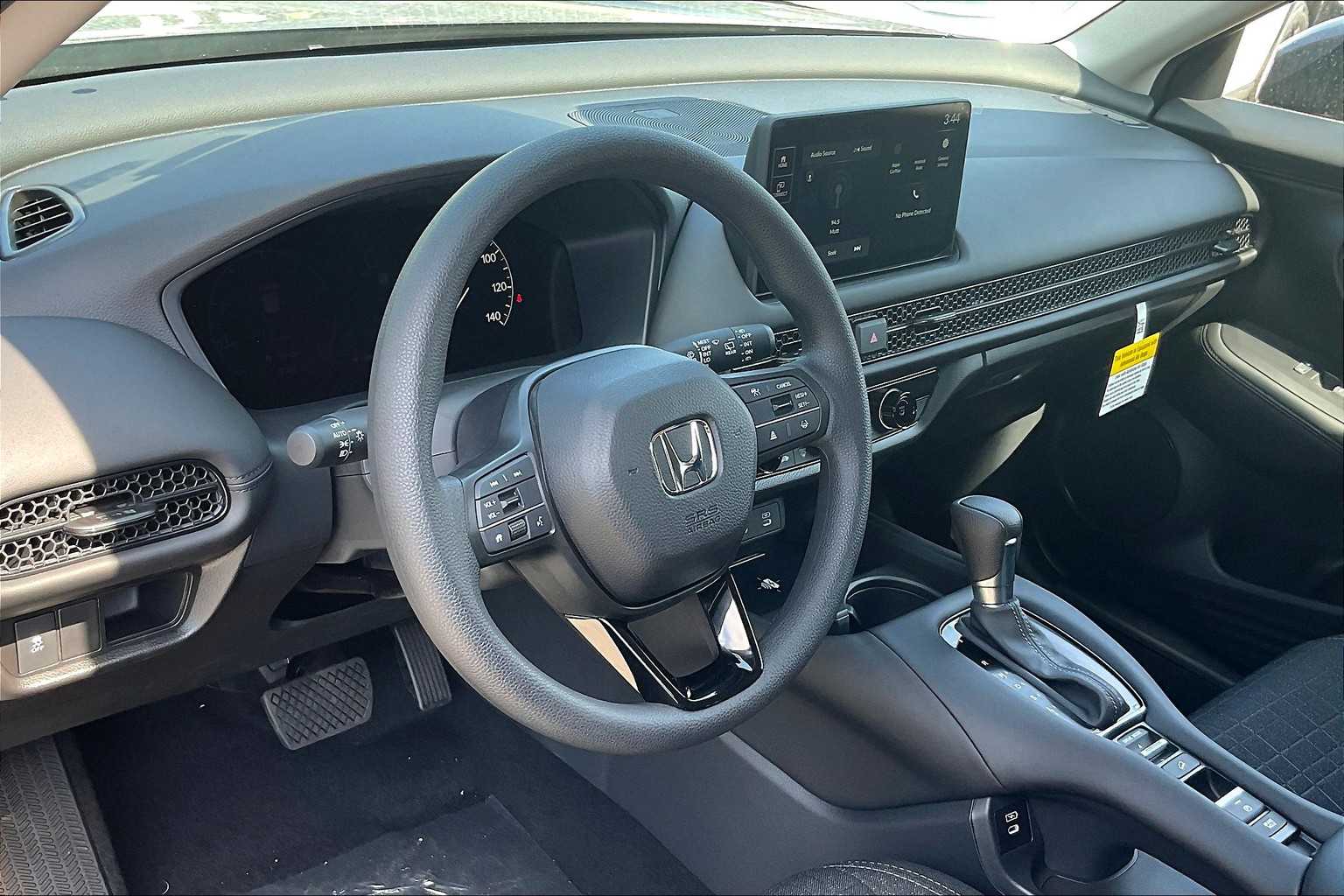 2026 Honda HR-V LX - Photo 9
