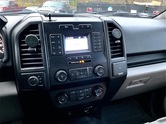 2019 Ford F-150 XL - Photo 8