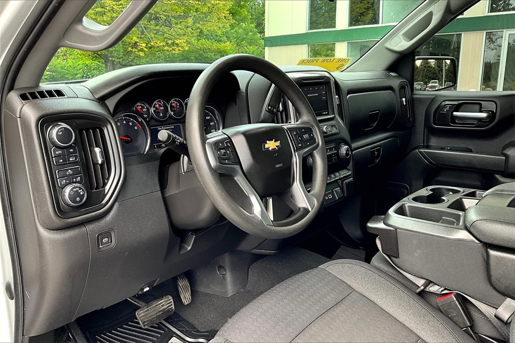 2022 Chevrolet Silverado 1500 LTD Custom - Photo 8