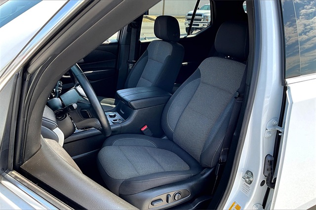 2023 Chevrolet Traverse LT - Photo 10