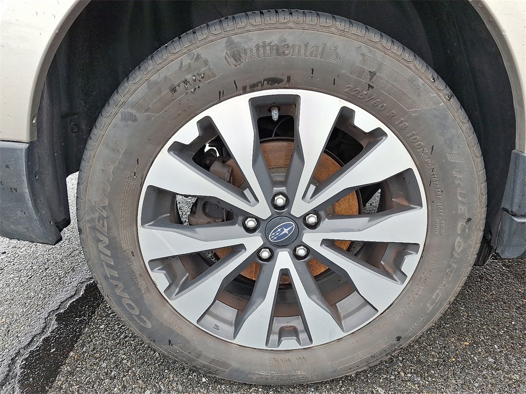 2017 Subaru Outback 2.5i - Photo 7
