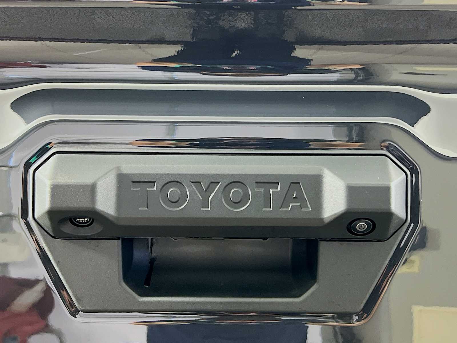 2025 Toyota Tacoma Trailhunter Hybrid - Photo 17