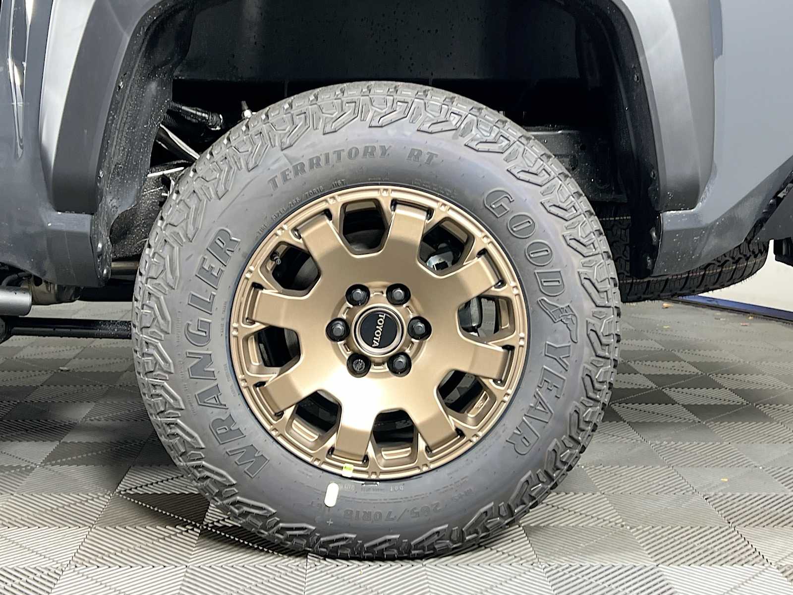 2025 Toyota Tacoma Trailhunter Hybrid - Photo 18