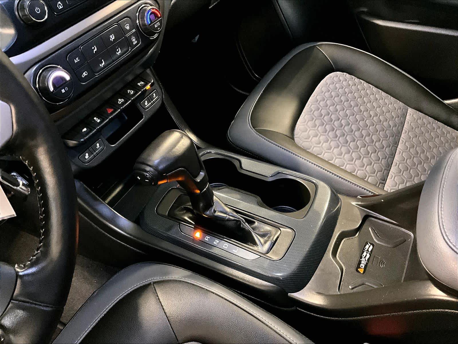 2019 Chevrolet Colorado 4WD Z71 - Photo 20