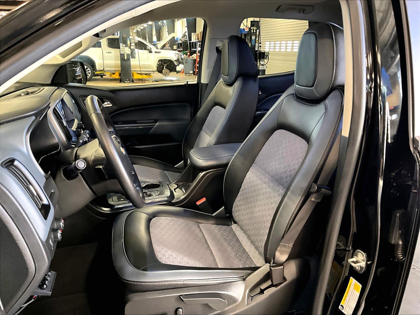 2019 Chevrolet Colorado 4WD Z71 - Photo 10