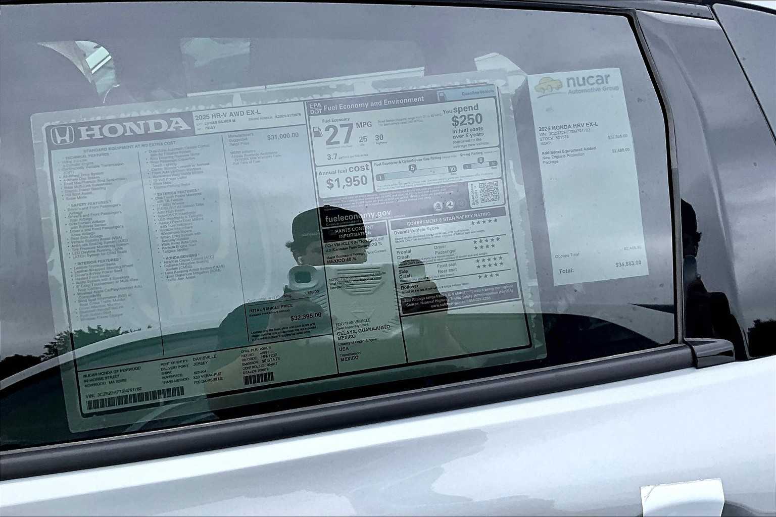 2025 Honda HR-V EX-L - Photo 17