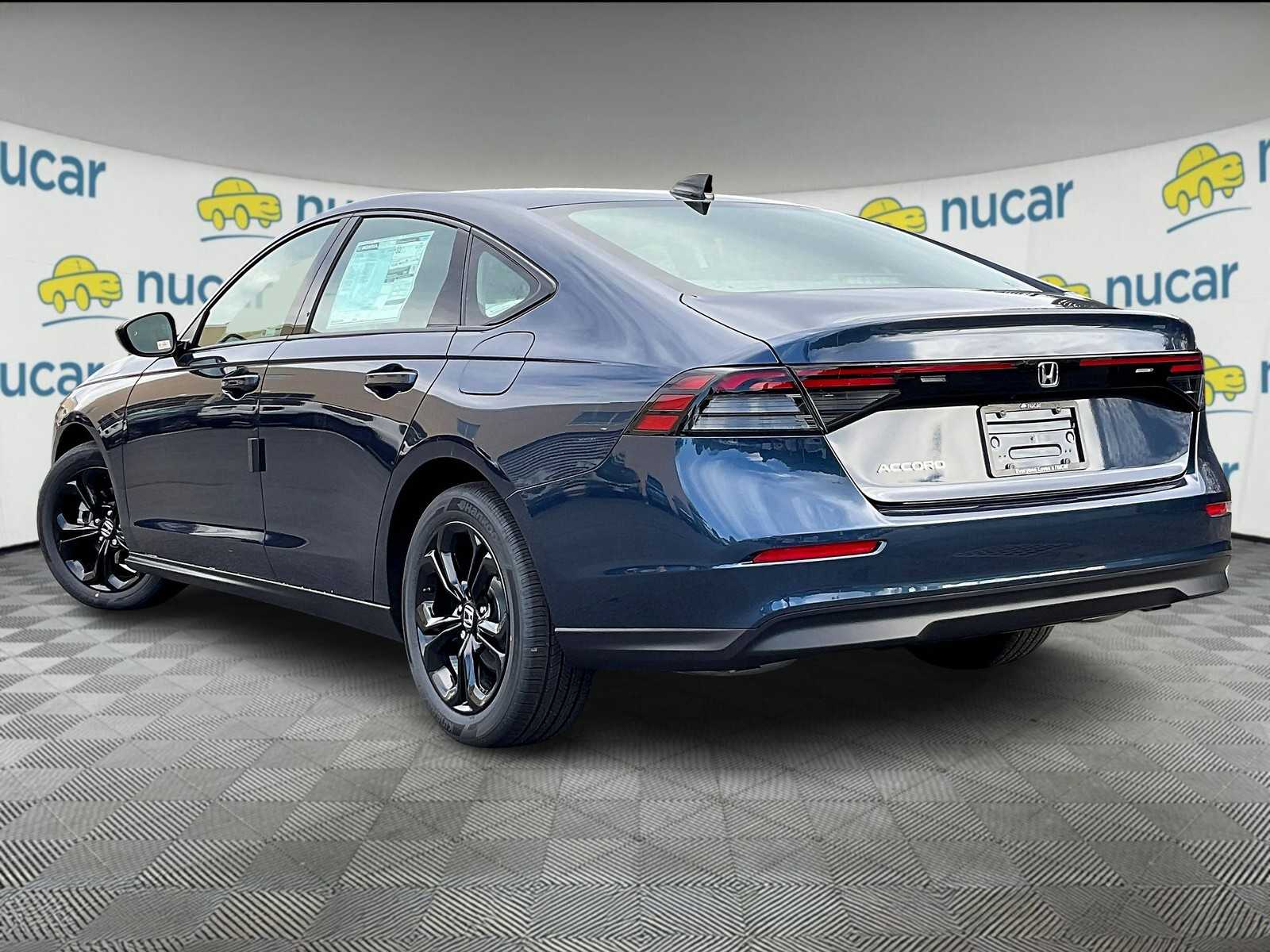 2025 Honda Accord SE - Photo 5