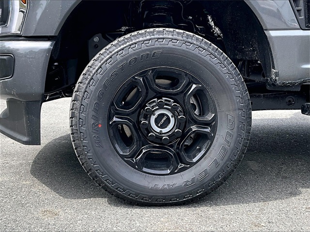 2025 Ford F-350SD XL - Photo 12
