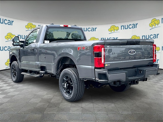 2025 Ford F-350SD XL - Photo 4