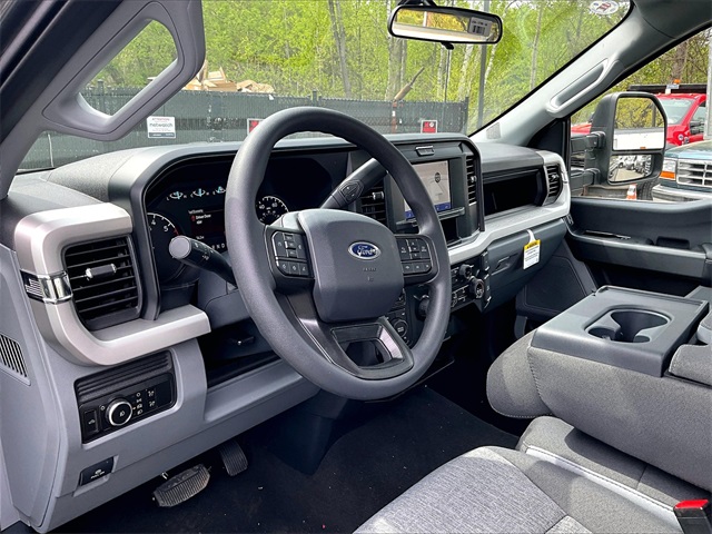 2025 Ford F-350SD XL - Photo 7