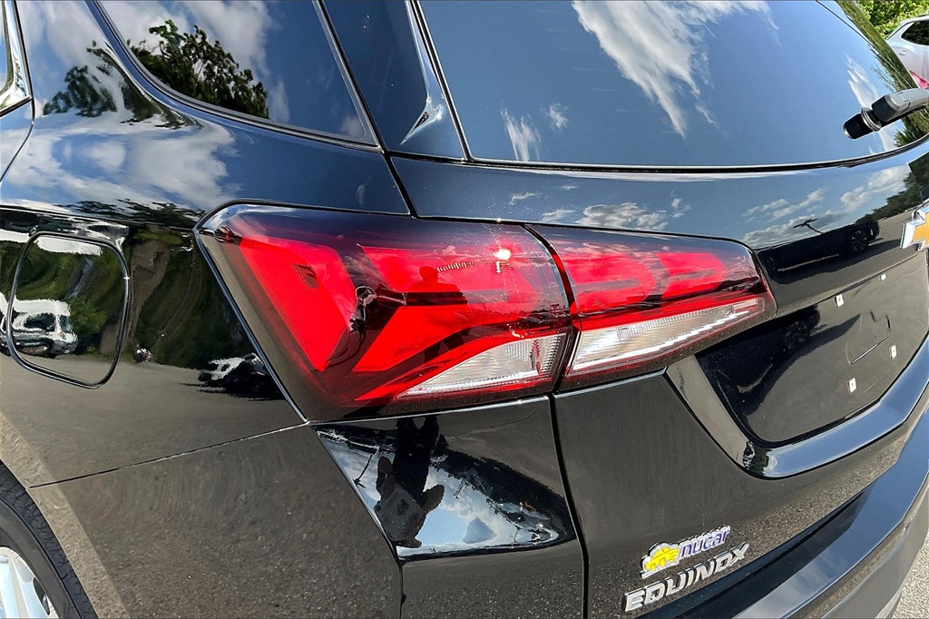 2023 Chevrolet Equinox LT - Photo 30