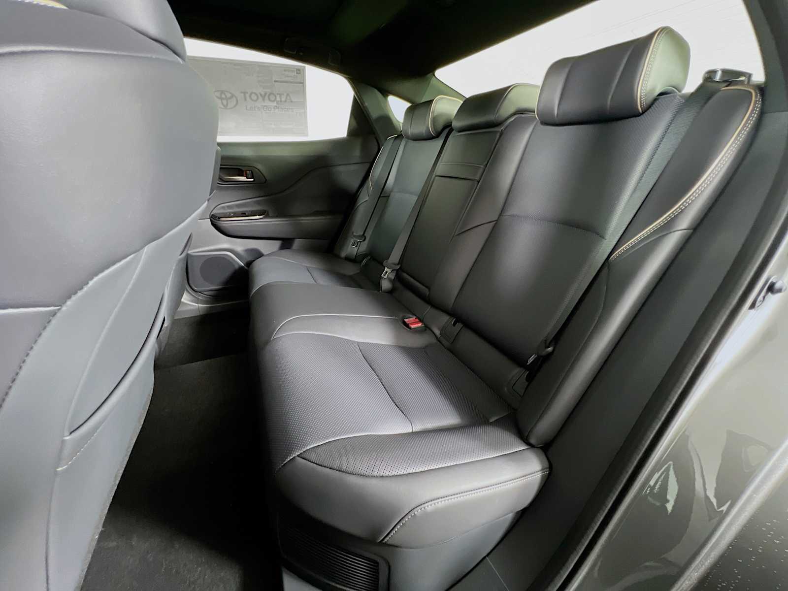 2026 Toyota Crown Limited - Photo 13