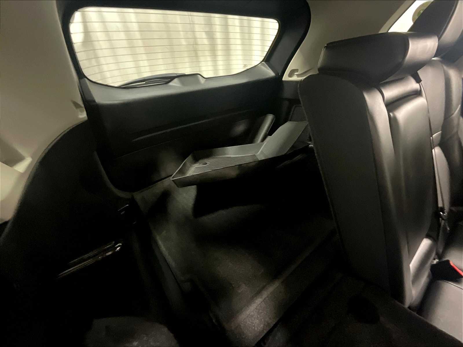 2023 Nissan Rogue SV - Photo 17