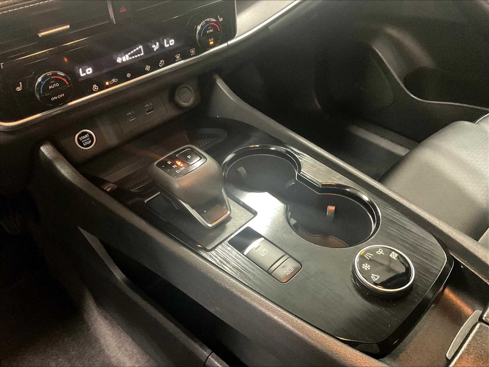 2023 Nissan Rogue SV - Photo 21