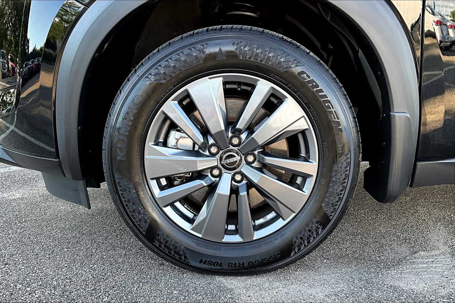 2024 Nissan Pathfinder SV - Photo 7