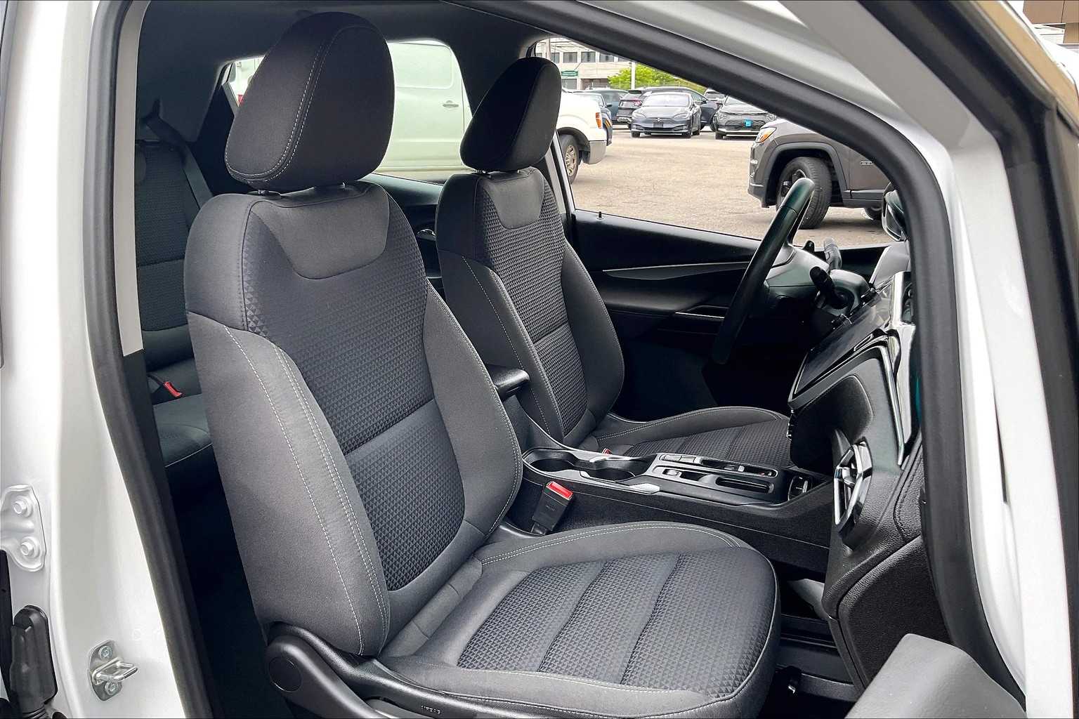 2023 Chevrolet Bolt EV 1LT - Photo 11