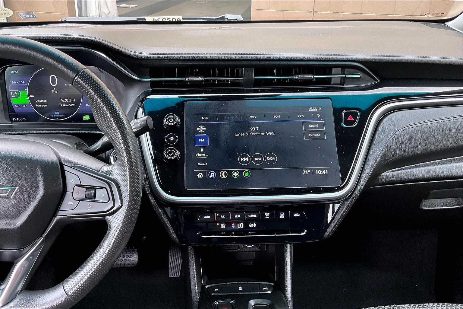 2023 Chevrolet Bolt EV 1LT - Photo 18