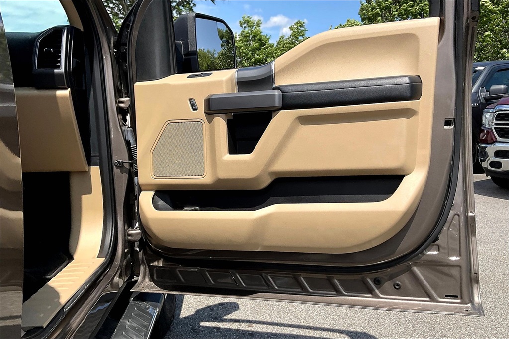 2019 Ford F-150 XLT - Photo 11