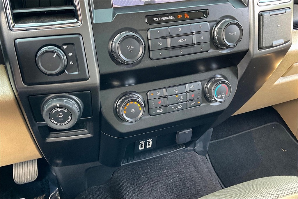 2019 Ford F-150 XLT - Photo 24