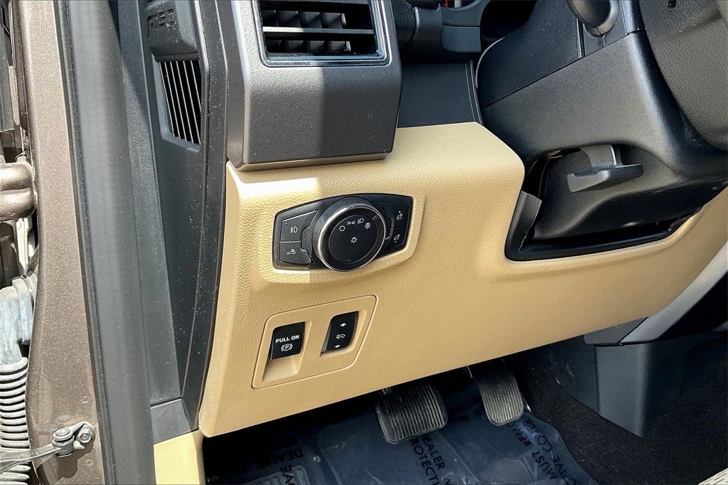 2019 Ford F-150 XLT - Photo 25