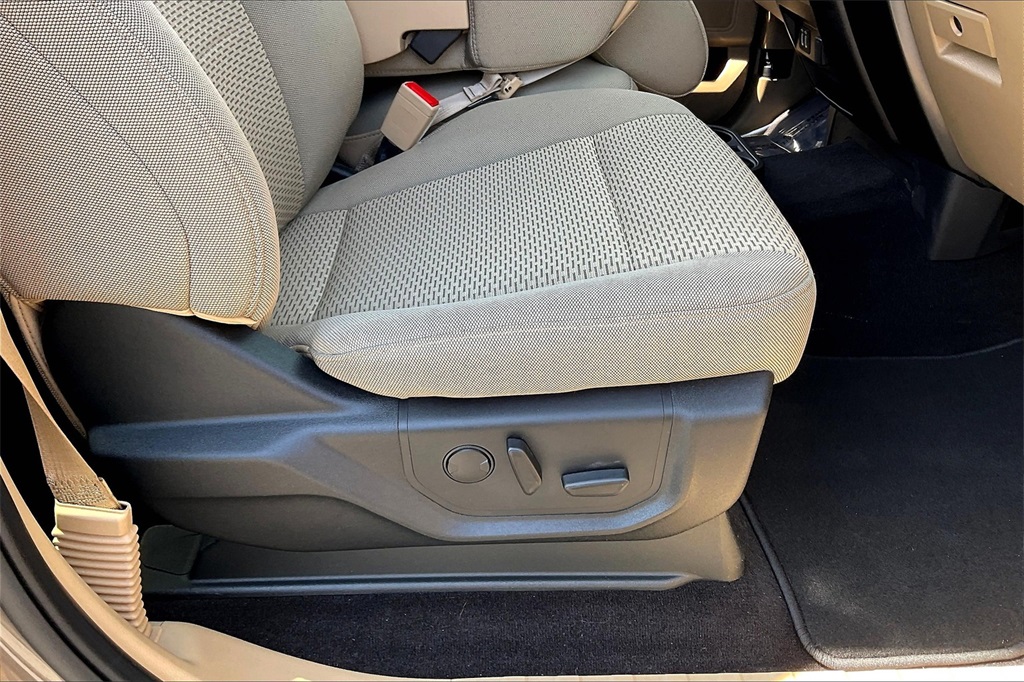 2019 Ford F-150 XLT - Photo 35