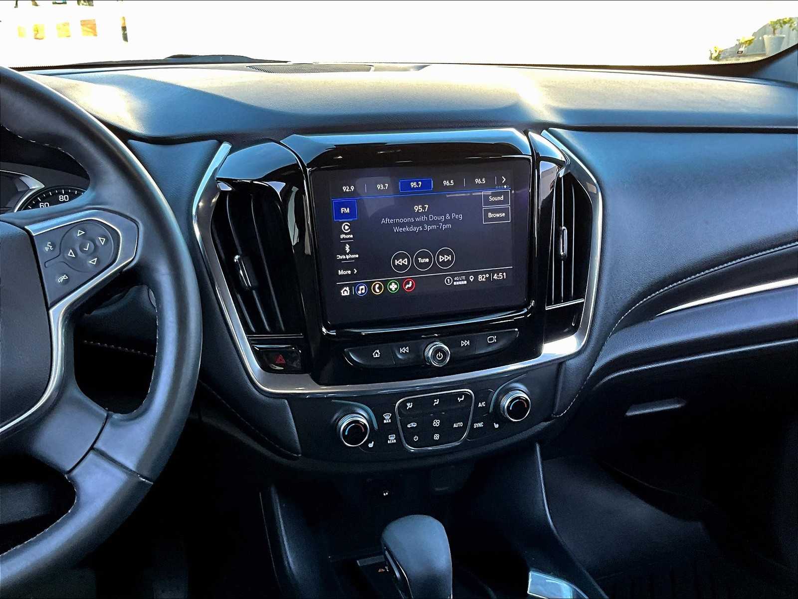 2023 Chevrolet Traverse LT Cloth - Photo 19