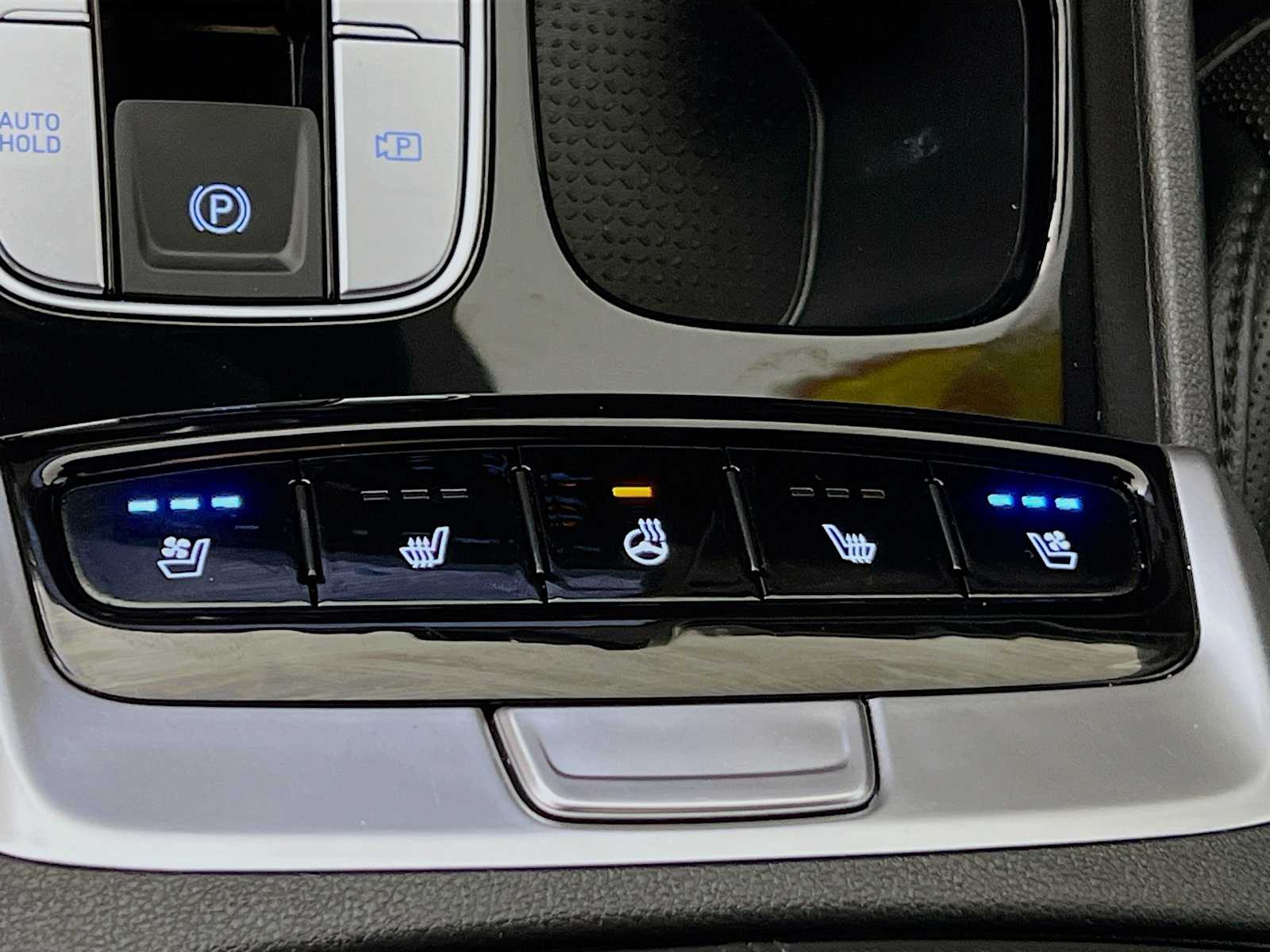 2023 Hyundai Santa Cruz Limited - Photo 21