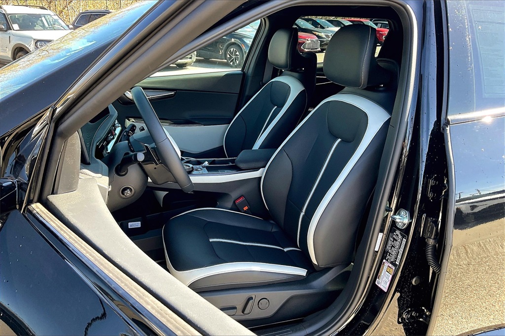 2025 Kia EV6 GT-Line - Photo 11