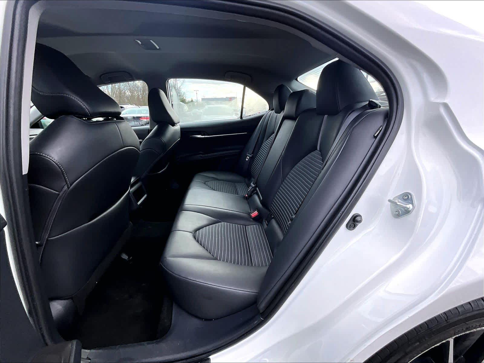 2023 Toyota Camry SE - Photo 15