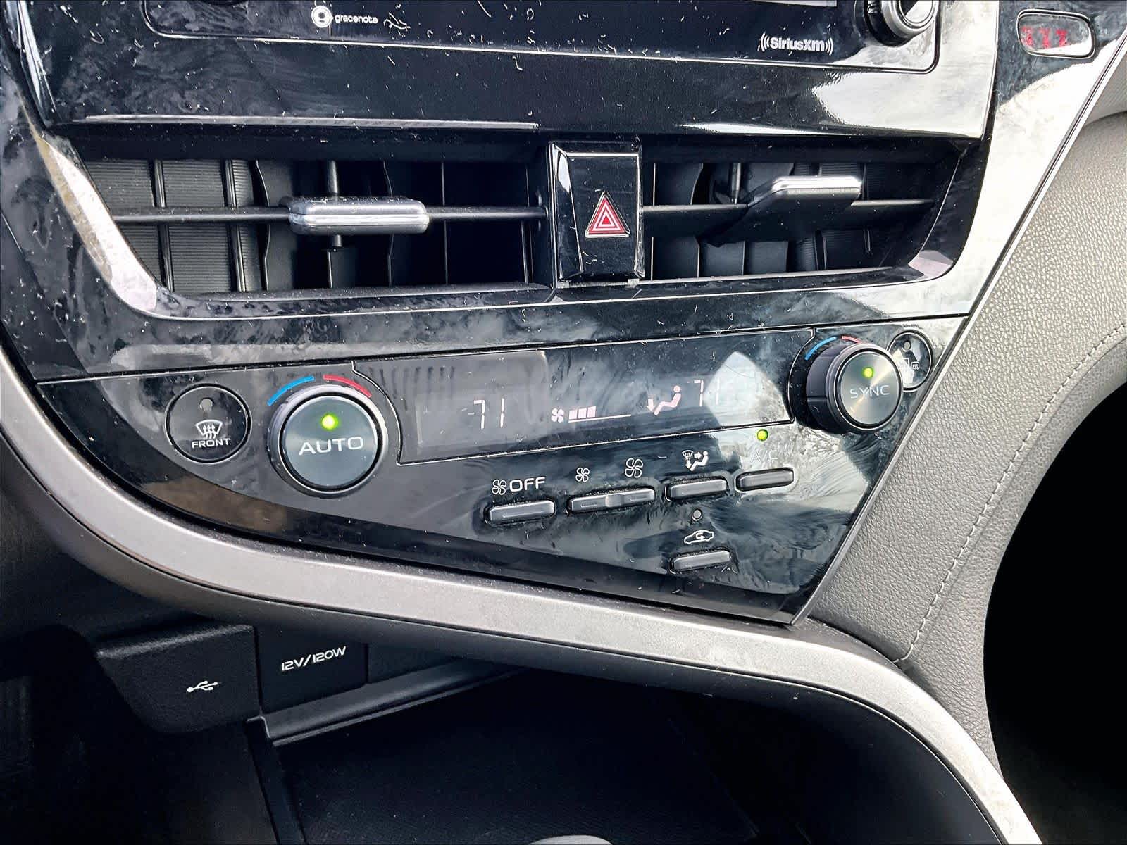 2023 Toyota Camry SE - Photo 26