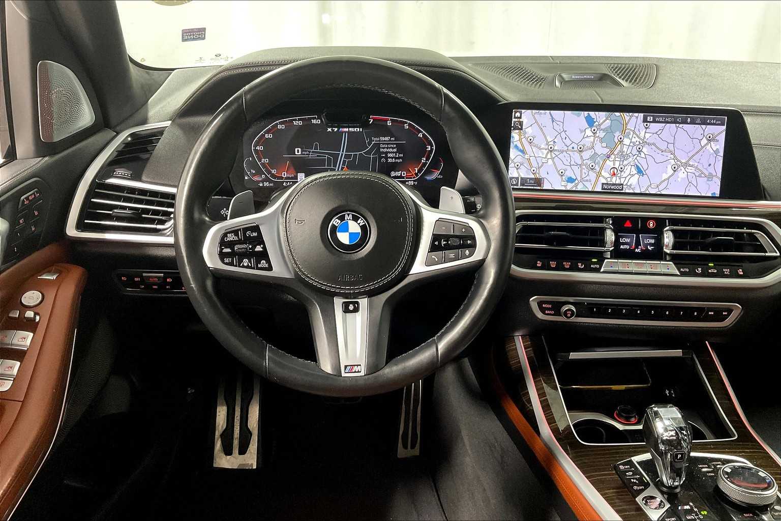 2021 BMW X7 M50i - Photo 18