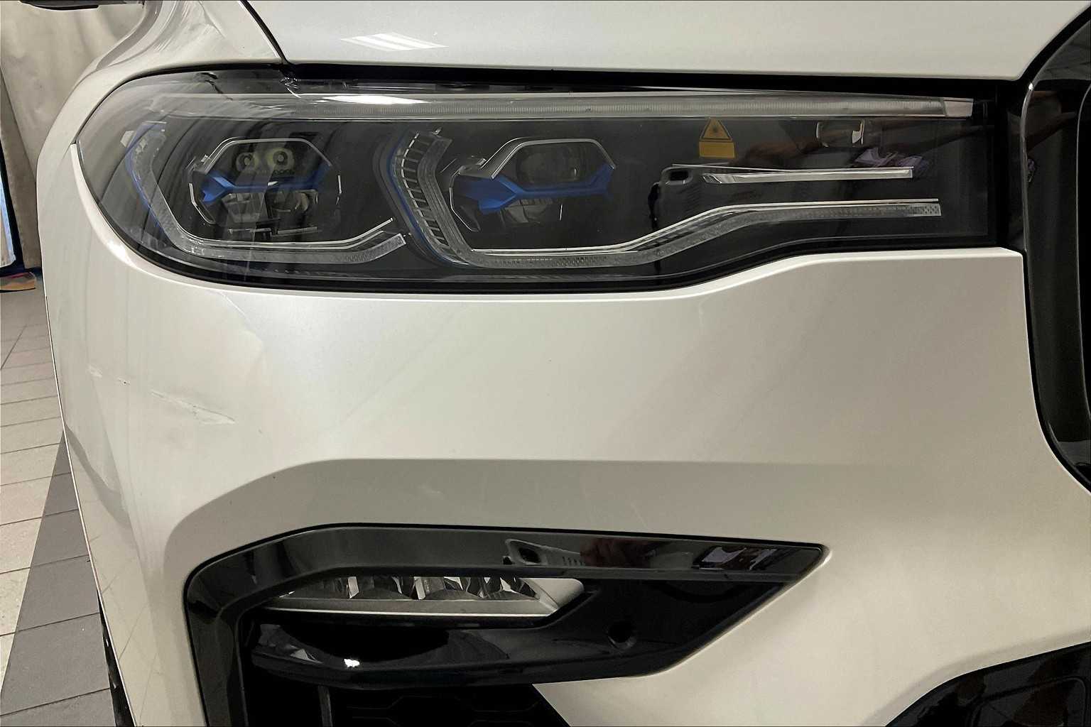 2021 BMW X7 M50i - Photo 34
