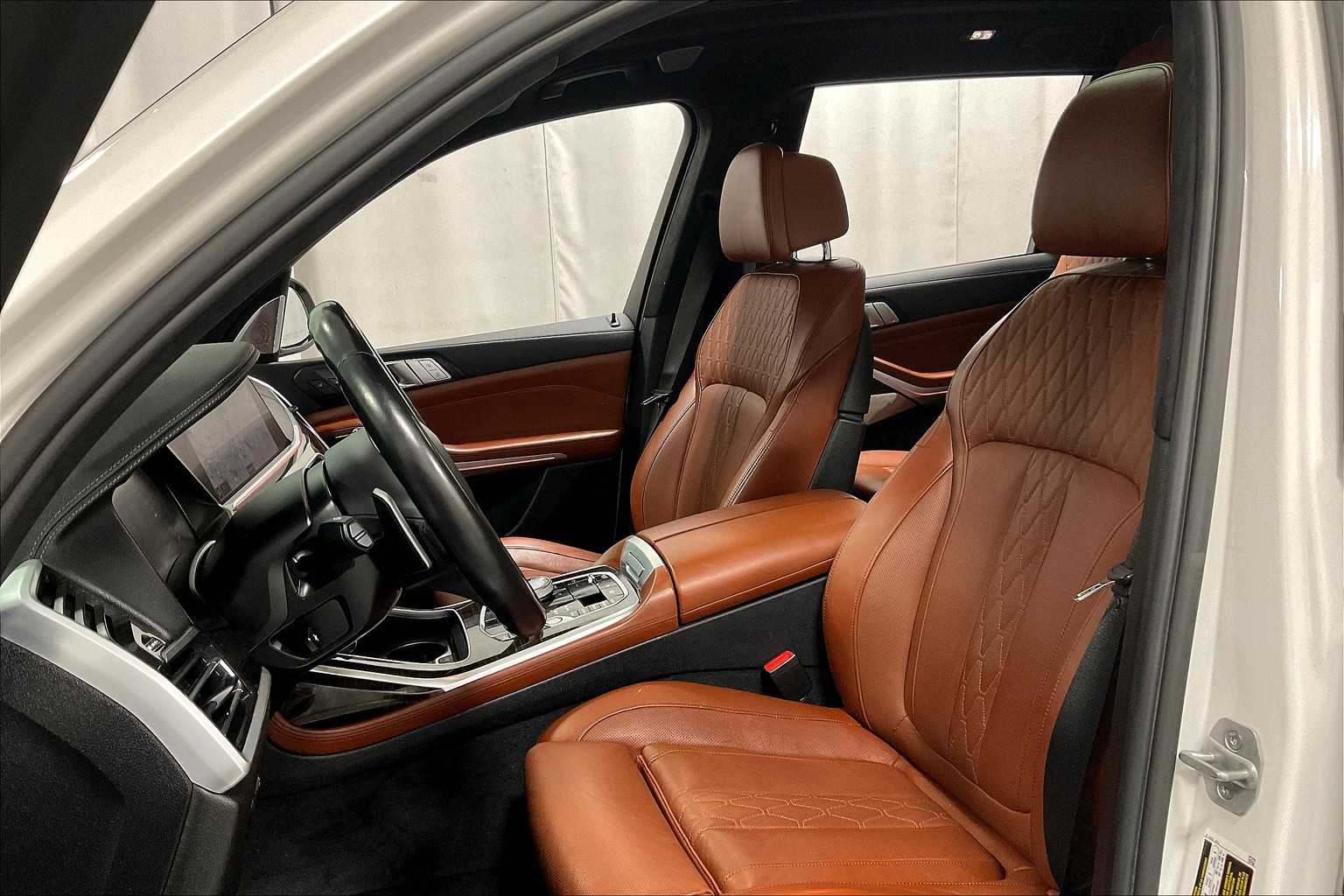 2021 BMW X7 M50i - Photo 10