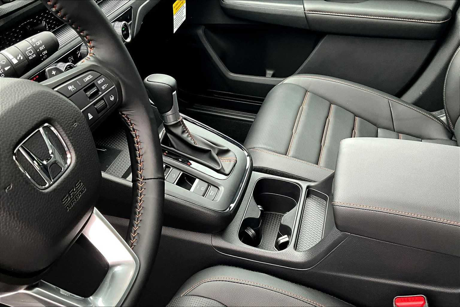 2026 Honda CR-V Hybrid Sport-L - Photo 14
