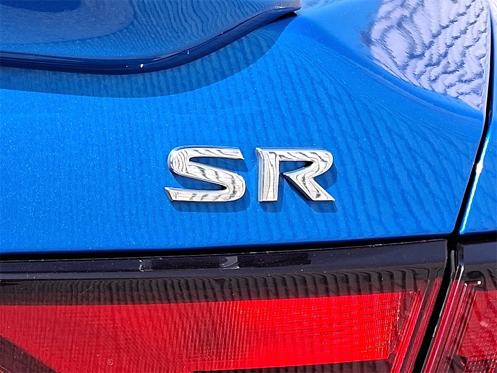 2021 Nissan Sentra SR - Photo 10