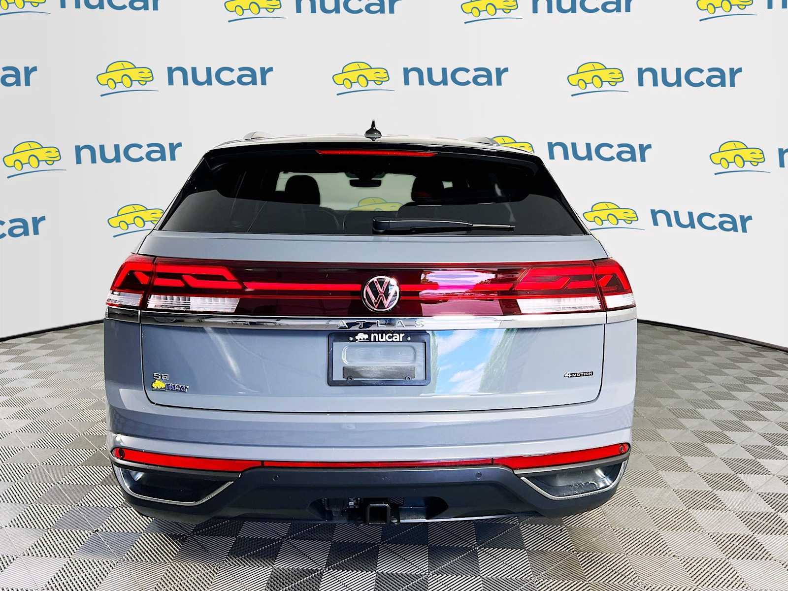 2024 Volkswagen Atlas Cross Sport 2.0T SE w/Technology - Photo 6