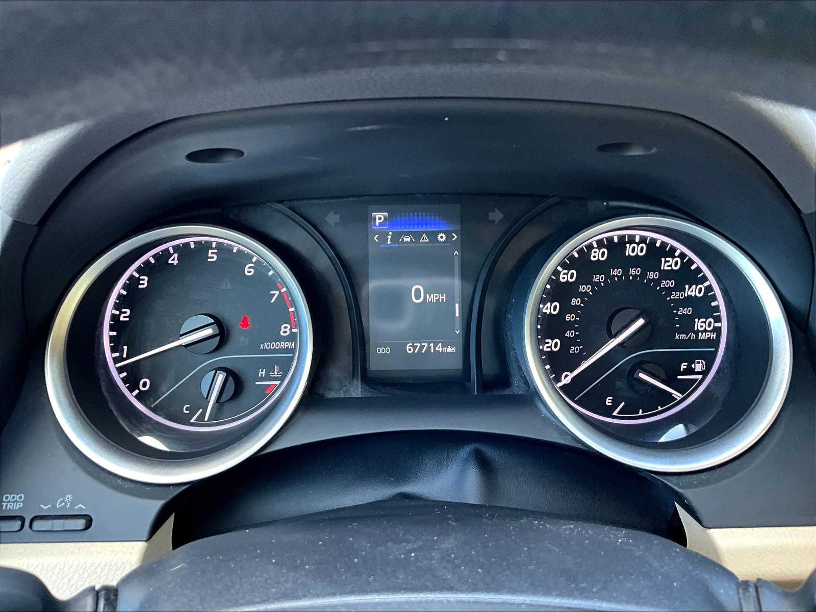 2022 Toyota Camry LE - Photo 25