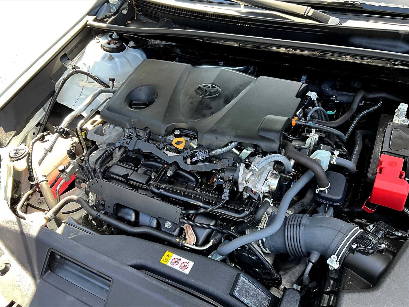 2022 Toyota Camry LE - Photo 34