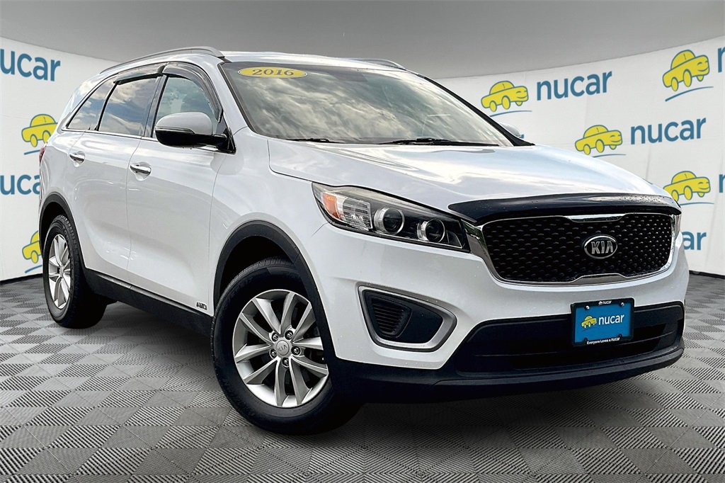 2016 Kia Sorento LX