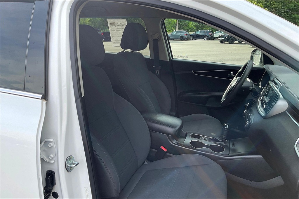 2016 Kia Sorento LX - Photo 11