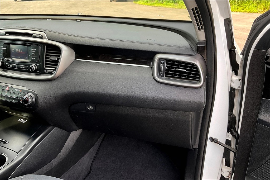 2016 Kia Sorento LX - Photo 12
