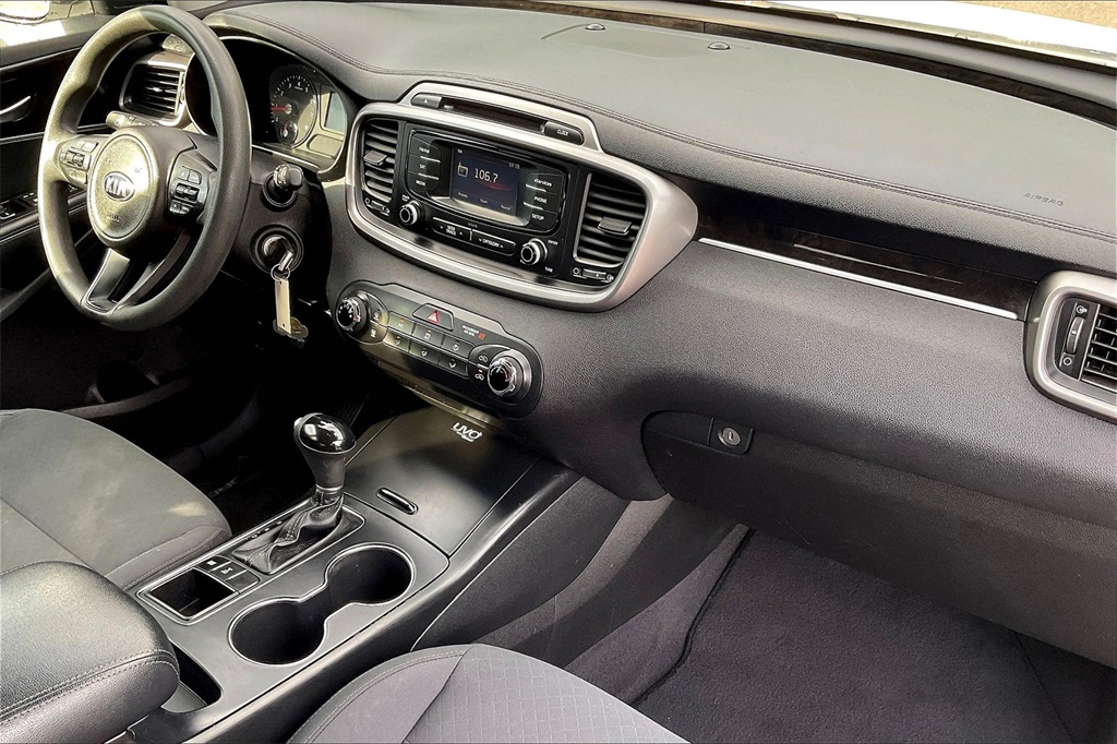 2016 Kia Sorento LX - Photo 13