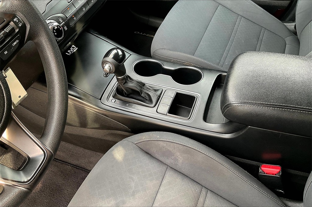 2016 Kia Sorento LX - Photo 19