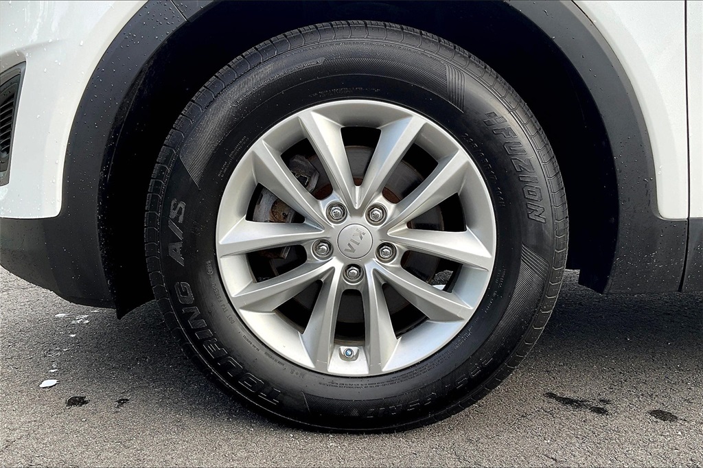 2016 Kia Sorento LX - Photo 21