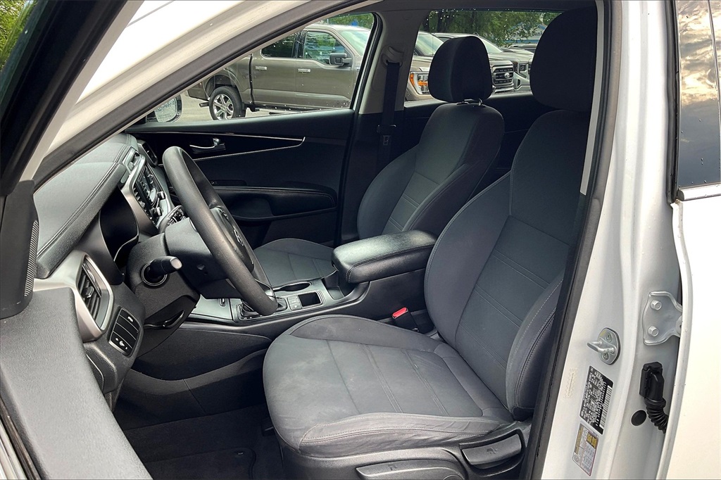 2016 Kia Sorento LX - Photo 10