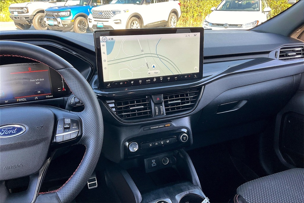 2023 Ford Escape ST-Line - Photo 17