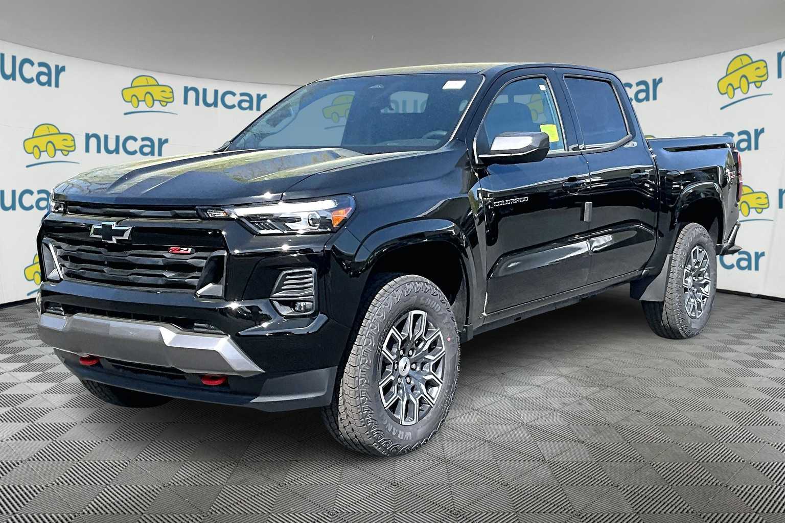 2025 Chevrolet Colorado 4WD Z71 - Photo 4