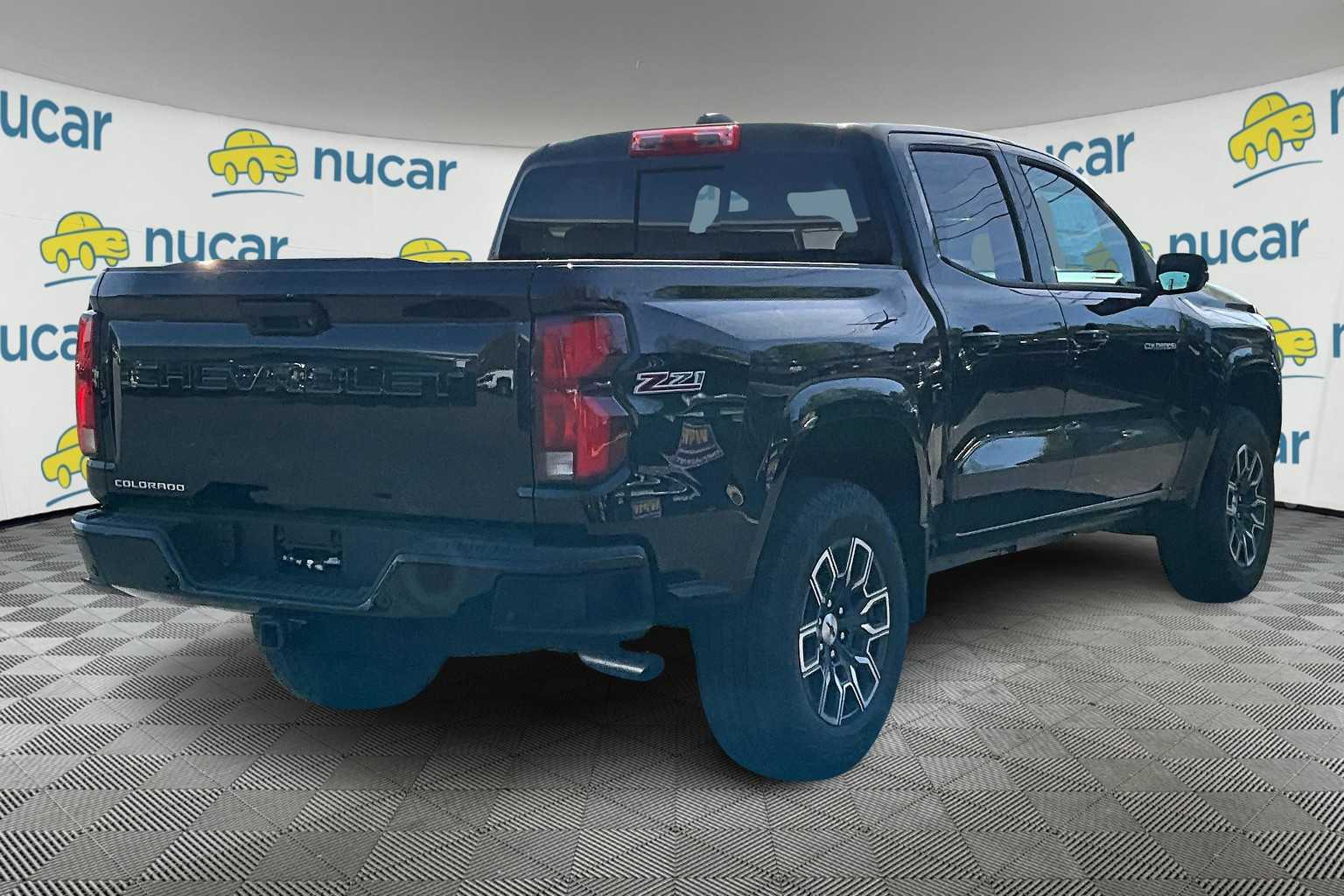 2025 Chevrolet Colorado 4WD Z71 - Photo 7